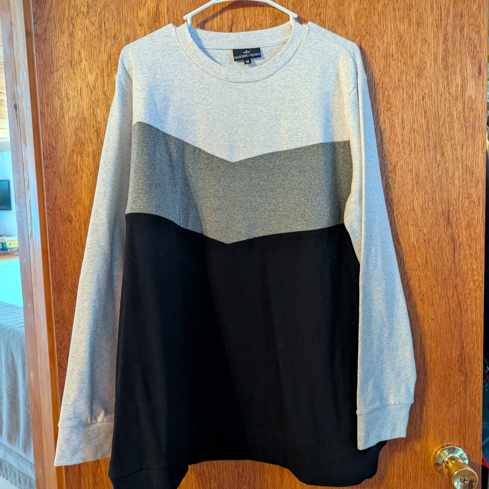 Nursing Queen Light Gray Sweatshirt